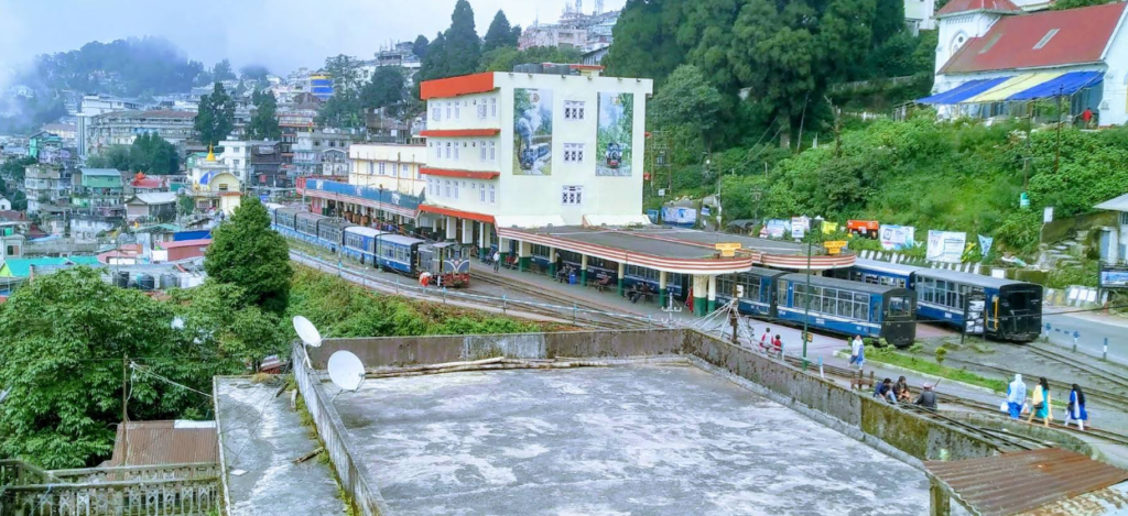darjeeling tourist places