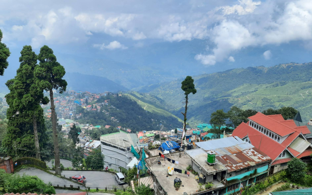 darjeeling tourist places