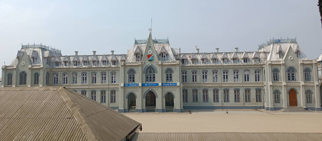 darjeeling tourist places