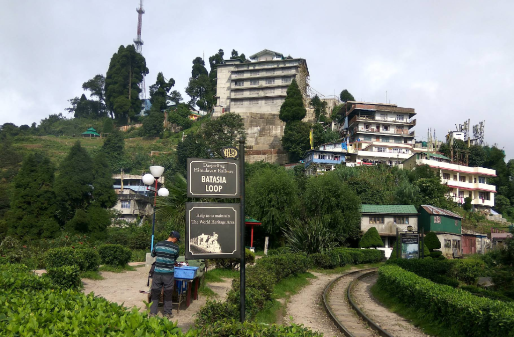darjeeling tourist places