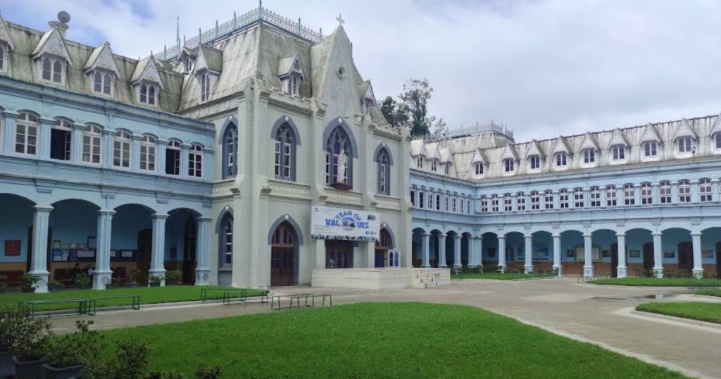 darjeeling tourist places