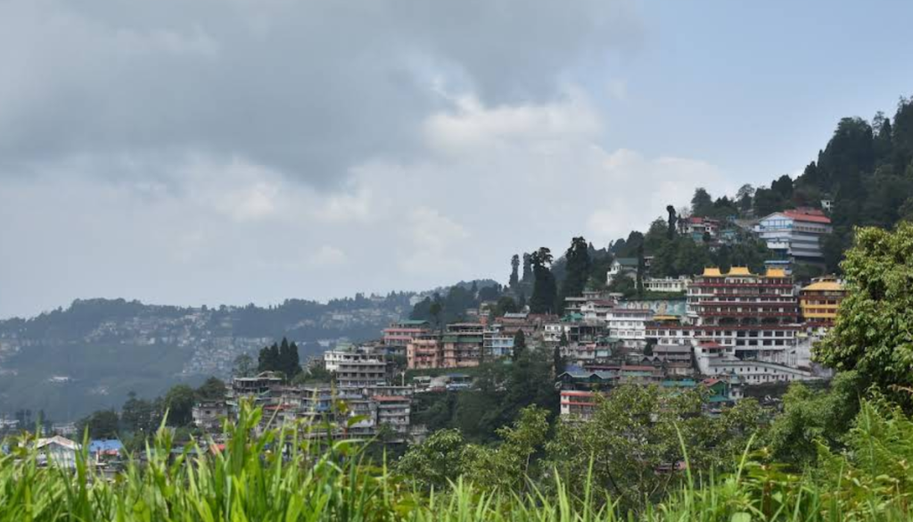 darjeeling tourist places