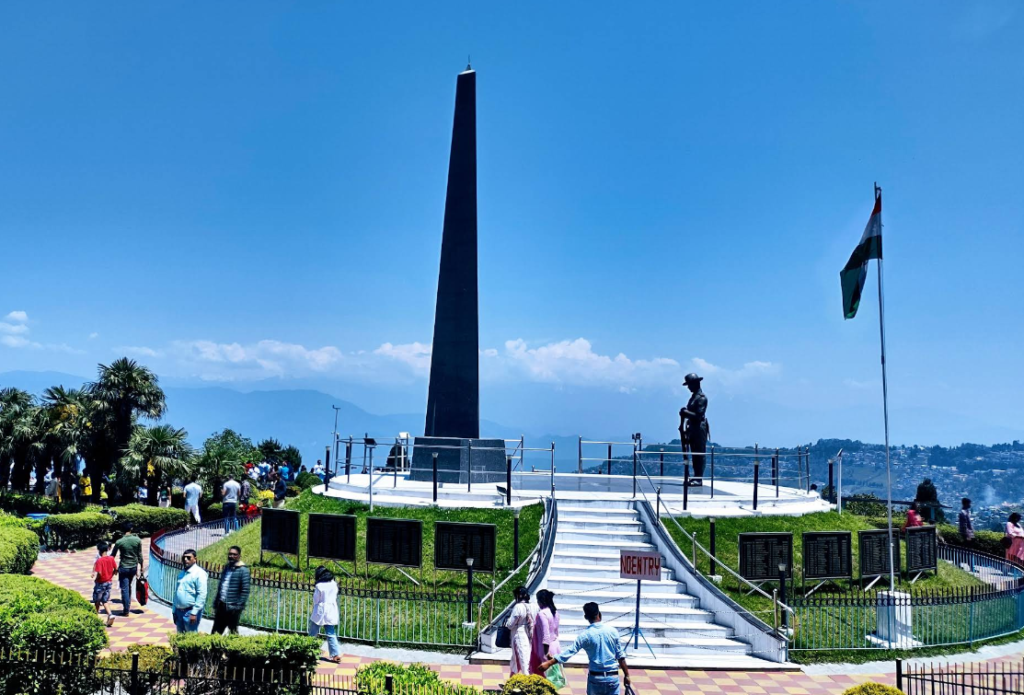 darjeeling tourist places